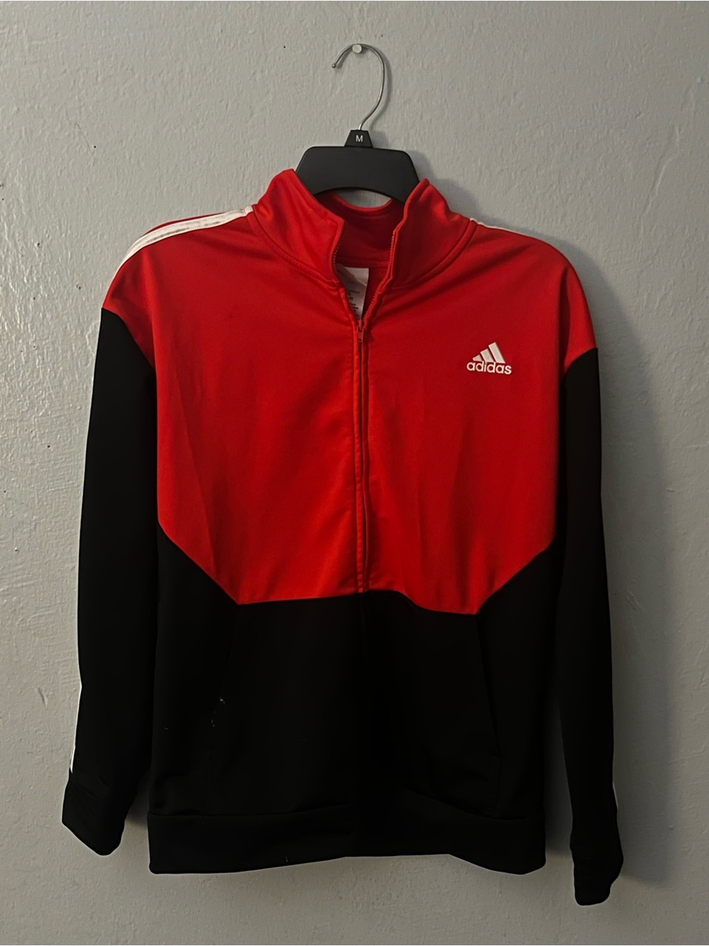 Adidas red and black sweatshirt ❤️